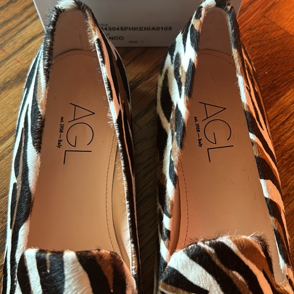 AGL Haircalf Animal Print Loafer - Picture 6 of 9